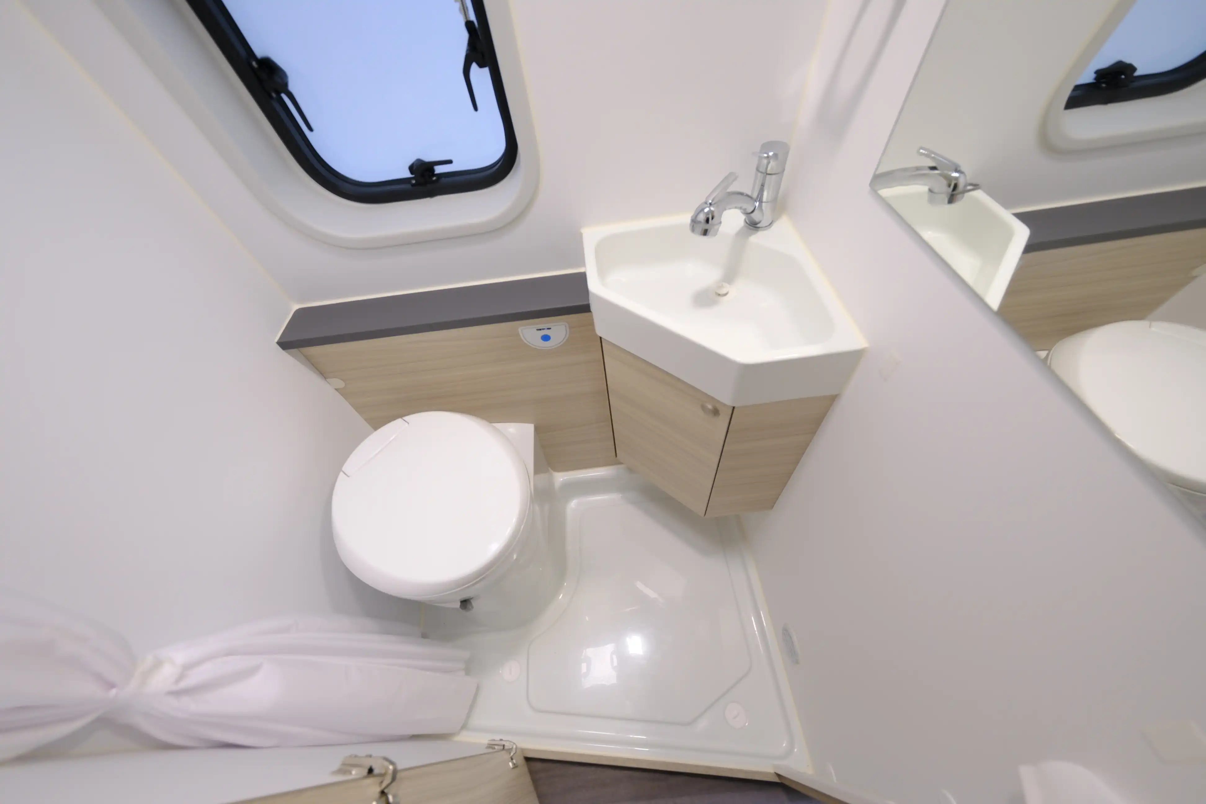 SUN LIVING V 60 SB Family - Ansicht 15